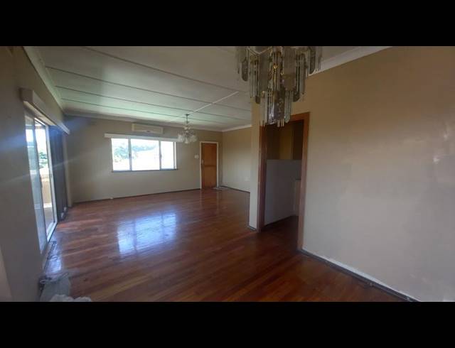 3 BEDROOM HOUSE FOR SALE IN BLUFF